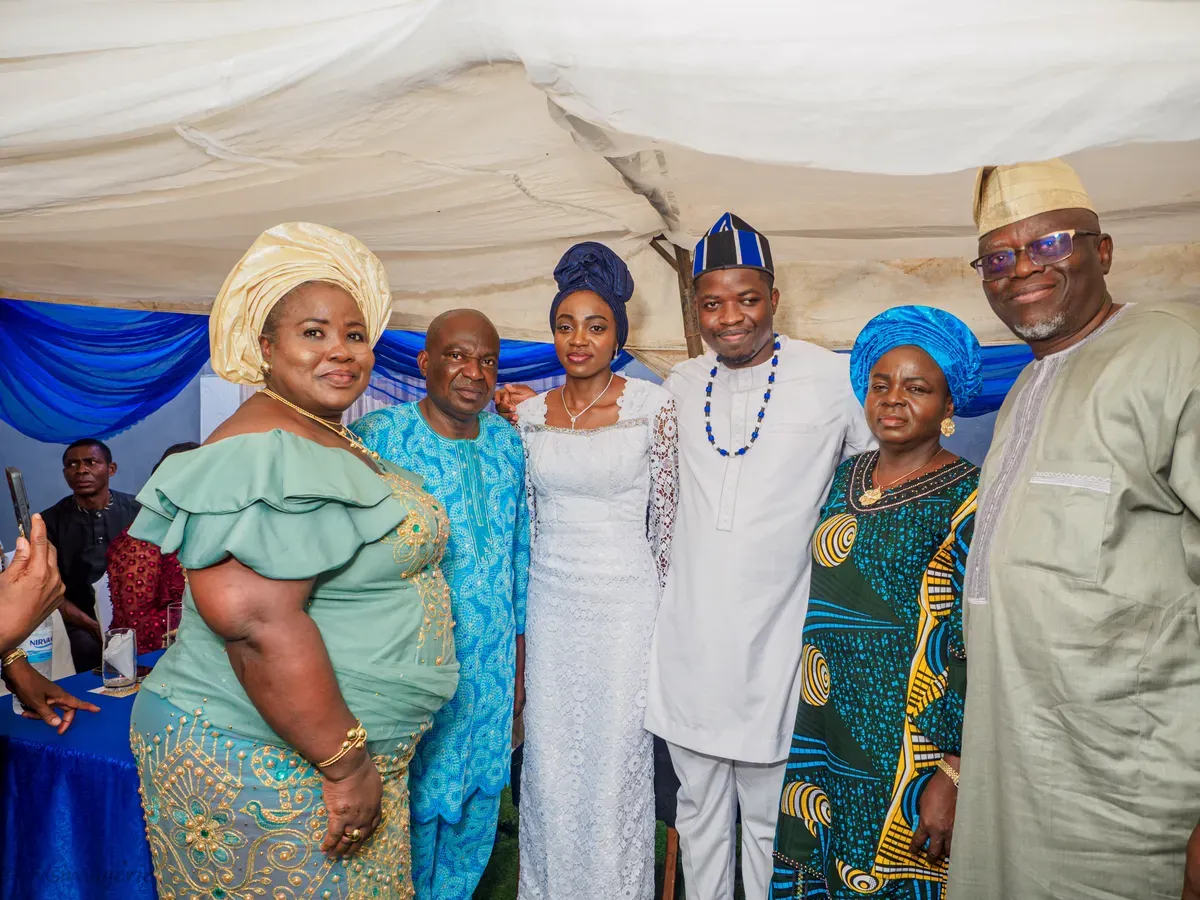 Adiya & Aderemi: An Intimate Introduction Ceremony — Photo 12