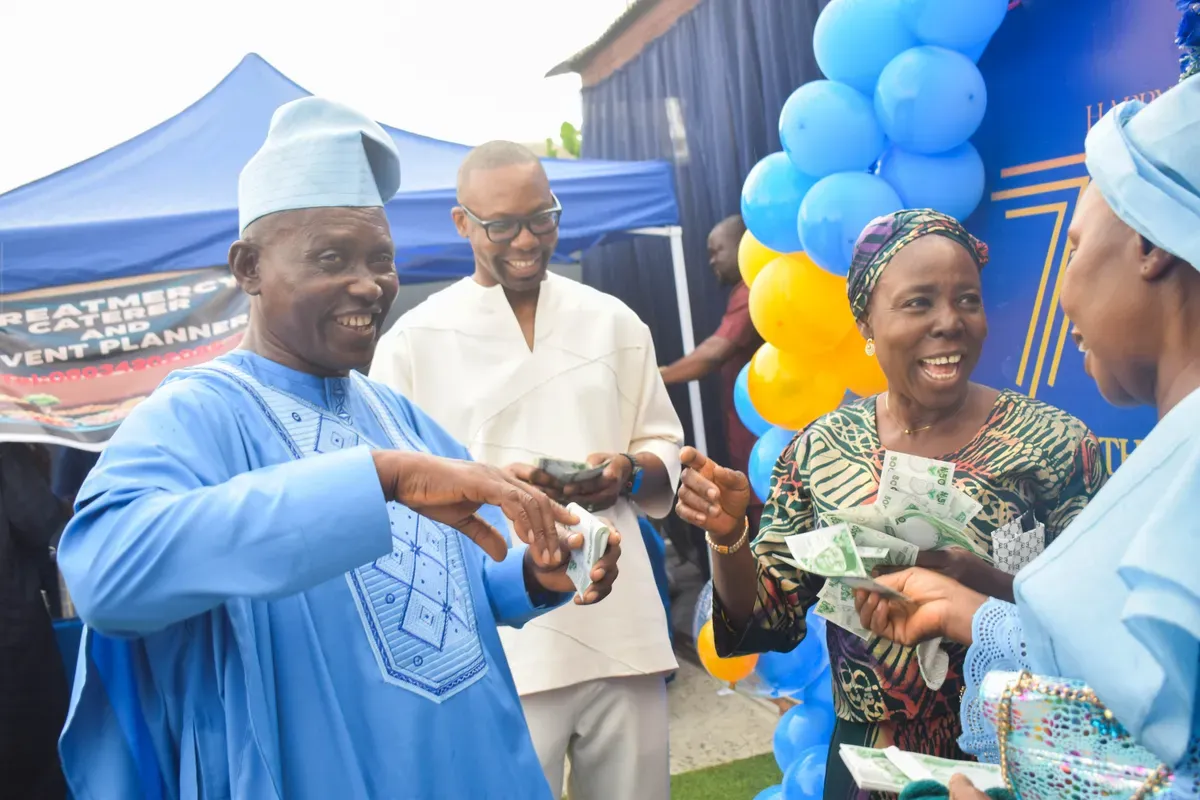 Sir Antony's Birthday Celebration — Photo 18
