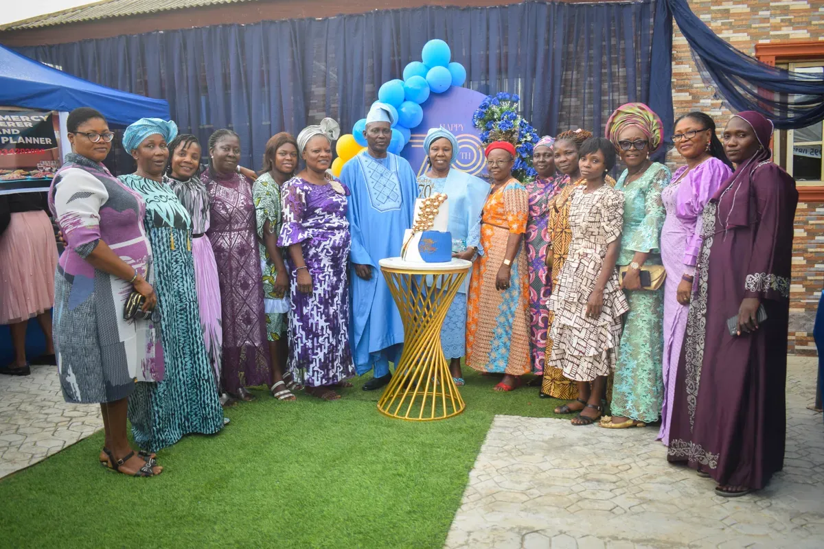 Sir Antony's Birthday Celebration — Photo 21